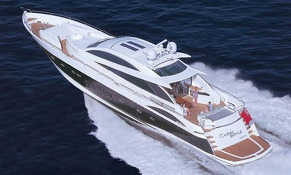 CASINO-ROYALE-yacht--13-large.jpg